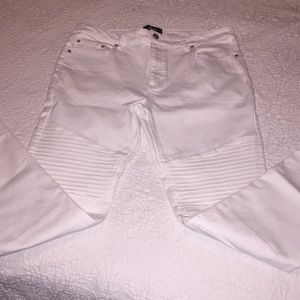 Jeans- White